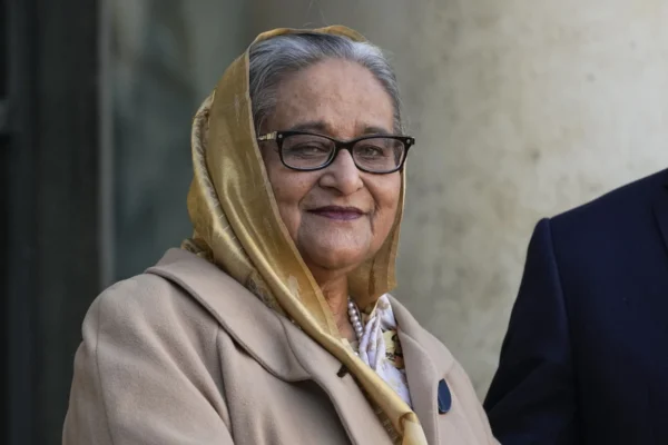 শেখ হাসিনা অপরাধ করেননি, উন্নয়ন নিয়ে ব্যস্ত ছিলেন : দাবি আইনজীবীর