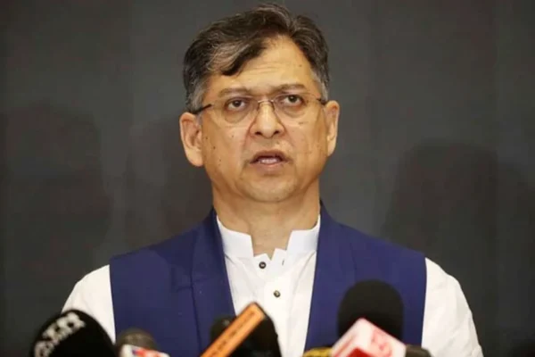 জুলাই ঘোষণাপত্র সংবিধানে অন্তর্ভুক্ত করা যাবে না: সালাহউদ্দিন আহমেদ